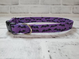 Bats on Purple 3/4" Medium Buckle Collar 12"-19"
