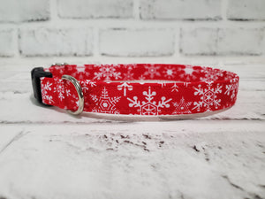 Snowflakes on red 5/8" Small Buckle Collar 10"-15"