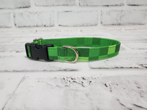 Green Pixel 5/8" X-Small Buckle Collar  7"-11"