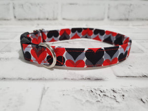 Black & Red Hearts 3/4" Small Buckle Collar 10"-15"
