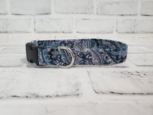 Blue Paisley 3/4" Small Buckle Collar 10"-15"