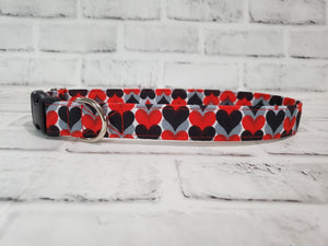 Queen of Hearts 1" Large Buckle Collar 15"-24"