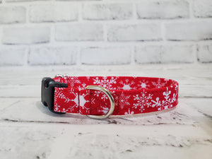 Snowflakes on Red 5/8" X-Small Buckle Collar  7"-11"