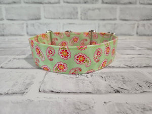 Paisley 1.5" Medium Martingale Collar 12"-19"