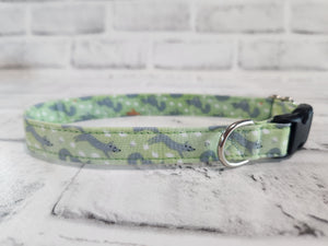 Silly Squirrels 5/8" Small Dog Buckle Collar 10"-15"
