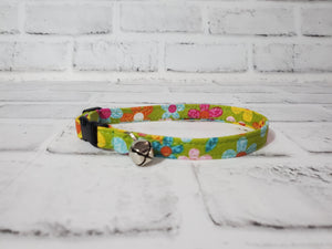Funky Floral Cat Collar 3/8"