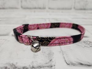 Hearts Scroll 3/8" Cat Collar